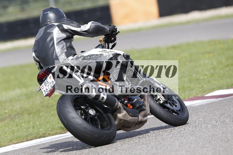 /53 16.09.2025 Track Day Domi Aegerter ADR/Gruppe gelb/2